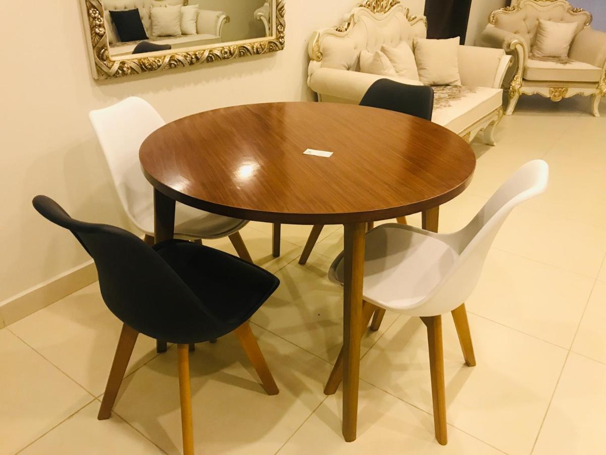 Atrium High Suite 2Bed Family Apartment Near Giga Mall Исламабад Екстериор снимка