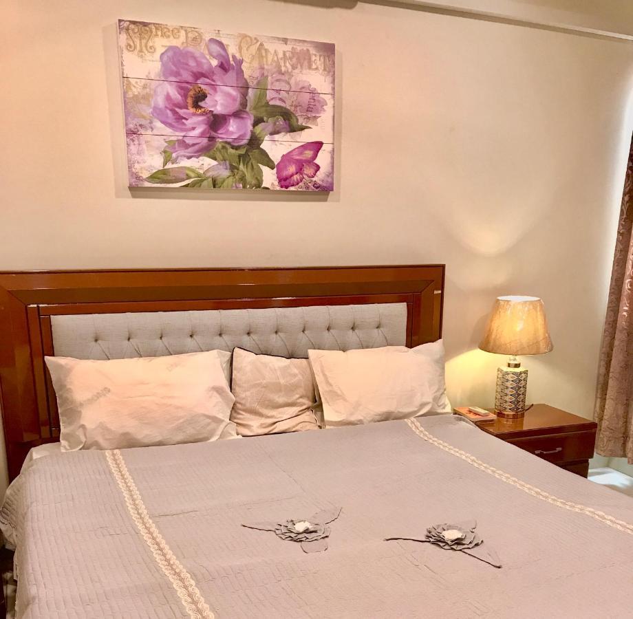 Atrium High Suite 2Bed Family Apartment Near Giga Mall Исламабад Екстериор снимка